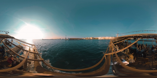 BOAT_PHOTO1-1